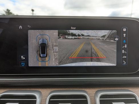 Used 2024 Mercedes-Benz GLE 450 4MATIC image 22