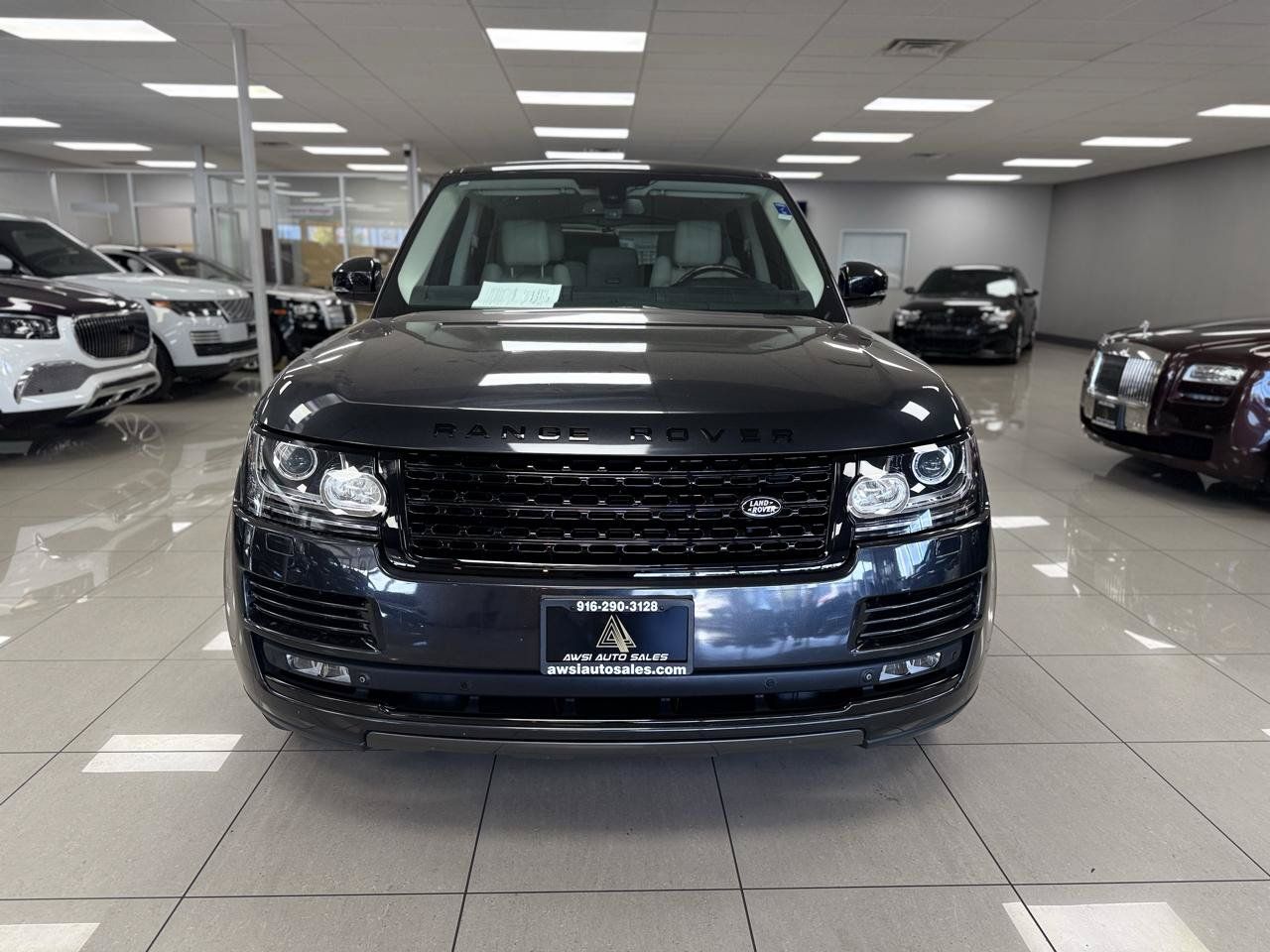 Used 2014 Land Rover Range Rover HSE AWD/4WD image 4