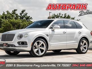 Used 2017 Bentley Bentayga AWD/4WD video 1