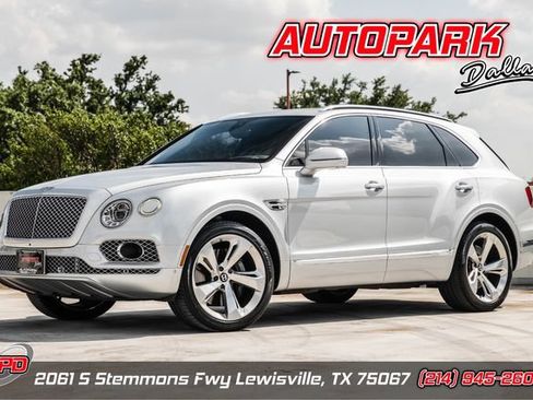 Used 2017 Bentley Bentayga AWD/4WD image 1