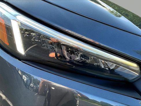 Used 2023 Honda Civic Sport image 31
