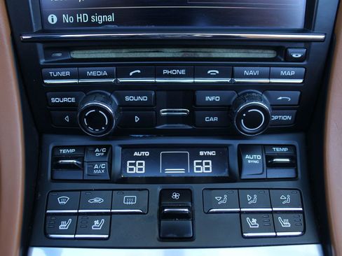 Used 2013 Porsche 911 Carrera S image 30