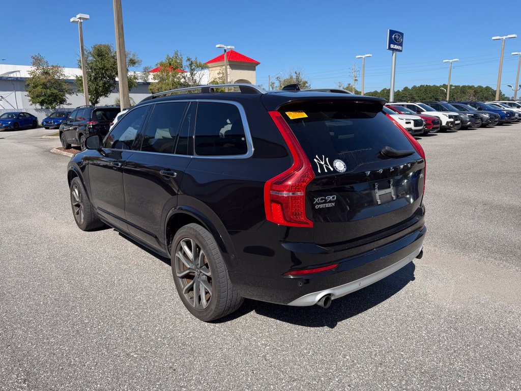 Used 2018 Volvo XC90 T5 Momentum w/ Convenience Package FWD image 7