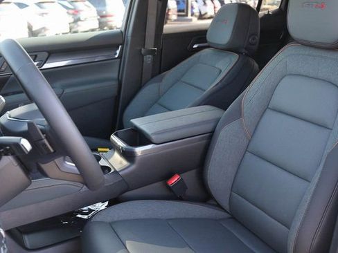 New 2026 GMC Terrain AT4 w/ Convenience Package III AWD/4WD image 13