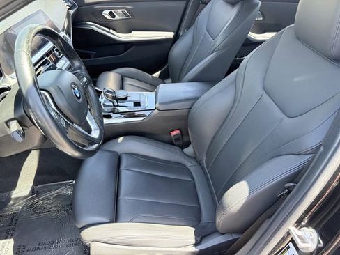 Used 2019 BMW 330i Sedan w/ Convenience Package RWD image 19