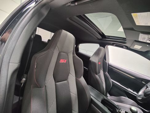 Used 2017 Honda Civic Si image 16