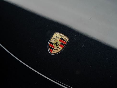 Used 2019 Porsche 911 Carrera S RWD image 11