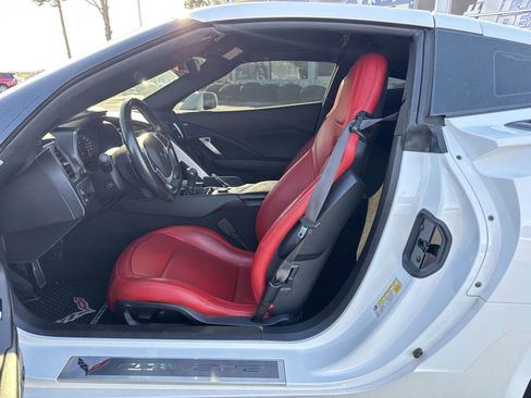 Used 2016 Chevrolet Corvette Stingray Coupe image 16