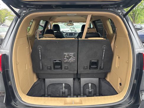 Used 2015 Kia Sedona SX FWD image 20