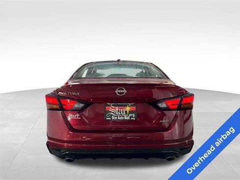 Used 2024 Nissan Altima 2.5 SR AWD/4WD image 6