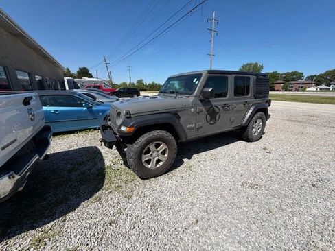 Used 2020 Jeep Wrangler Unlimited Sport S AWD/4WD image 7