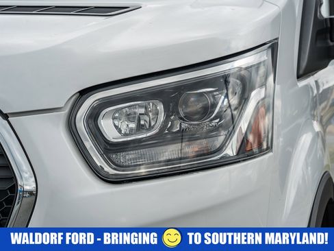 Used 2023 Ford Transit 250 Low Roof w/ Exterior Upgrade Package RWD image 12
