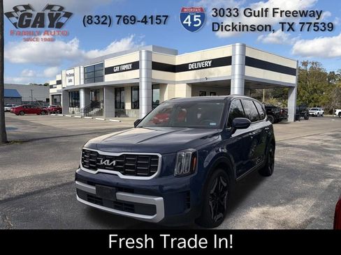 Certified 2024 Kia Telluride S w/ S Sunroof Package image 3