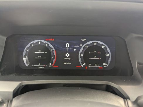 Used 2024 Toyota Tacoma TRD Sport w/ TRD Sport Upgrade Package image 29