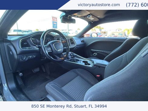 Used 2018 Dodge Challenger SXT w/ Blacktop Package image 19