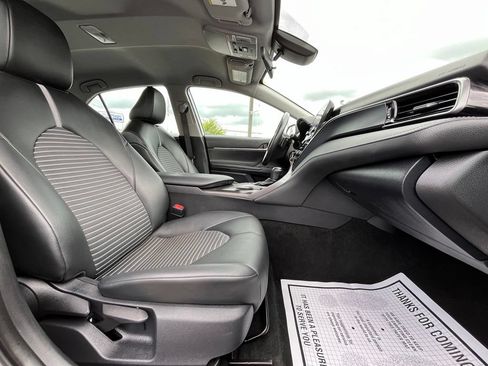 Used 2023 Toyota Camry SE FWD image 24