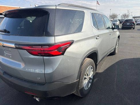 Used 2023 Chevrolet Traverse LT w/ LPO, Floor Liner Package image 5