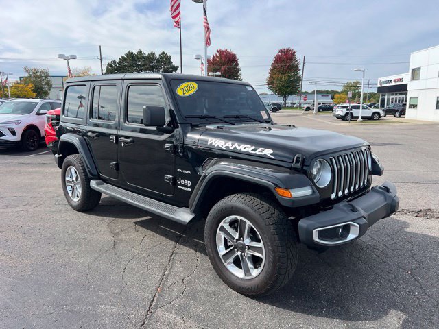 Used 2020 Jeep Wrangler Unlimited Sahara w/ Dual Top Group AWD/4WD image 3