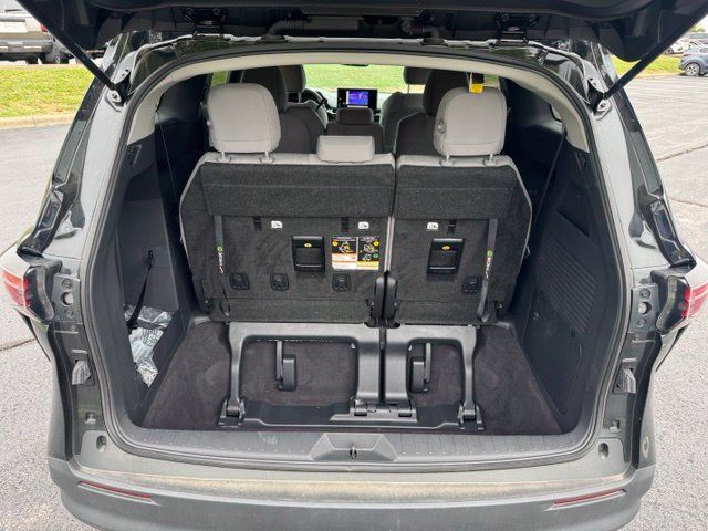 Certified 2025 Toyota Sienna LE w/ LE Plus Package AWD/4WD image 14