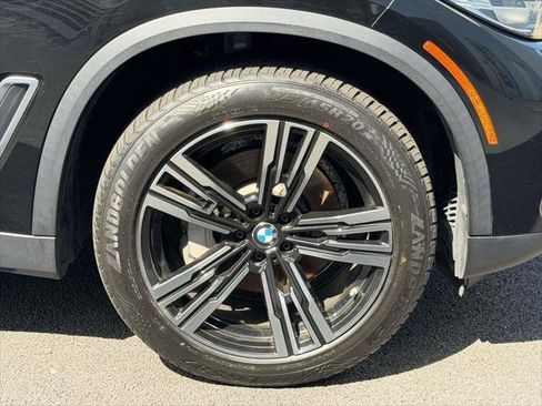 Used 2021 BMW X5 xDrive40i w/ Premium Package AWD/4WD image 9
