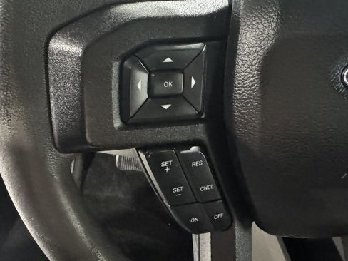 Used 2018 Ford F150 XLT AWD/4WD image 5