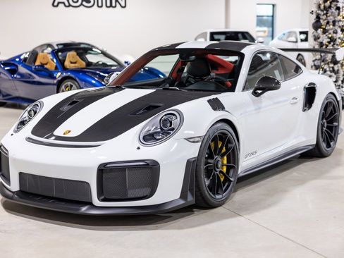 Used 2018 Porsche 911 GT2 RS image 12