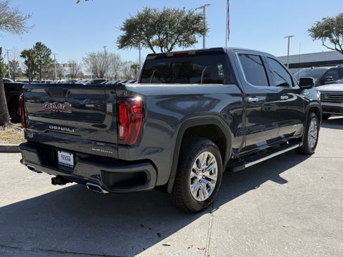 Used 2021 GMC Sierra 1500 Denali image 5