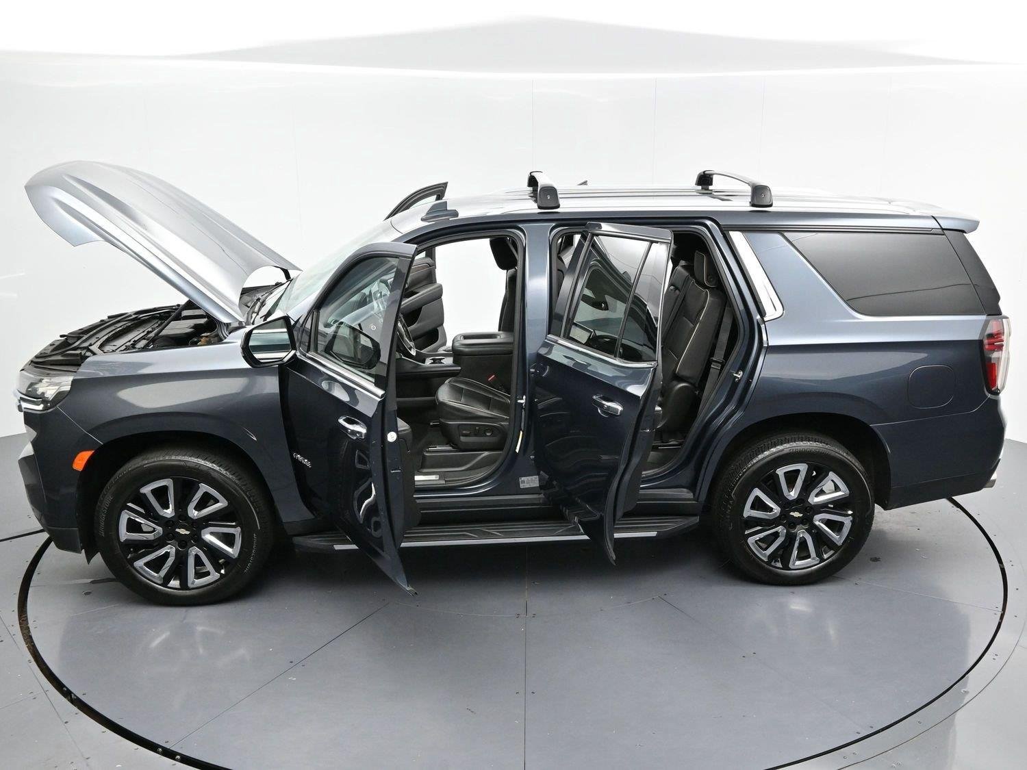 Used 2021 Chevrolet Tahoe Premier AWD/4WD image 42