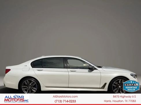 Used 2018 BMW M760i xDrive AWD/4WD image 8