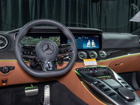 New 2026 Mercedes-Benz AMG GT 43 image 18