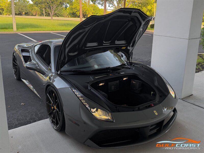Used 2017 Ferrari 488 GTB RWD image 40
