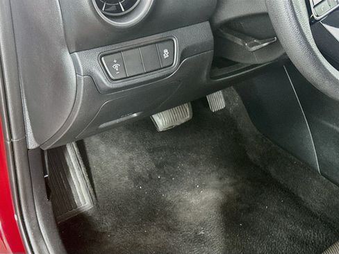Used 2024 Kia Forte LXS FWD image 16