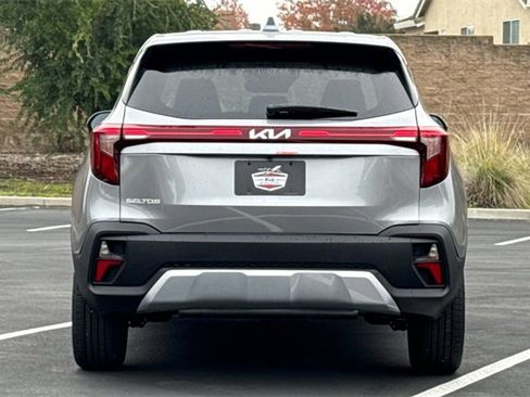 New 2026 Kia Seltos LX image 6