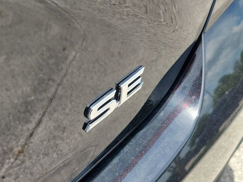 Used 2026 Toyota Camry SE FWD image 8