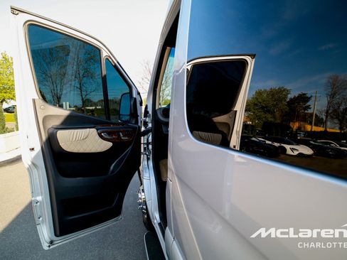 Used 2021 Mercedes-Benz Sprinter 3500 image 10