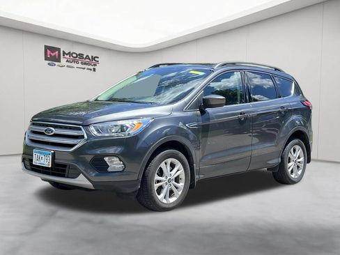 Used 2018 Ford Escape SEL AWD/4WD image 4