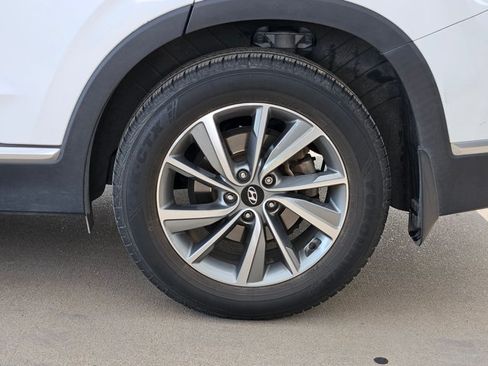 Used 2019 Hyundai Santa Fe FWD image 18