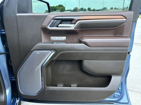 Certified 2024 GMC Sierra 1500 Denali w/ Denali Reserve Package AWD/4WD image 15