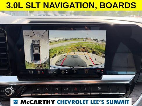 Used 2024 GMC Sierra 1500 SLT w/ SLT Premium Plus Package AWD/4WD image 11