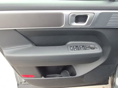 New 2026 Hyundai Santa Fe SE image 10