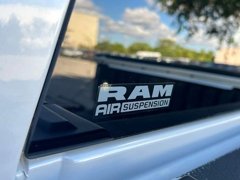 Certified 2022 RAM 1500 Limited image 21