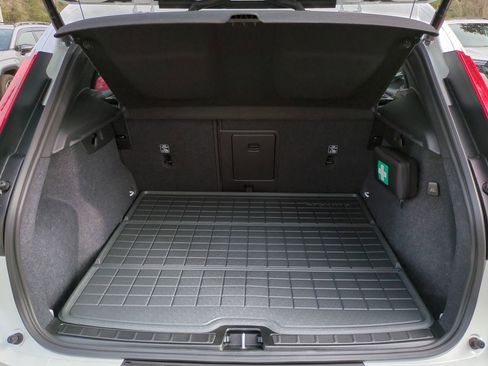 New 2026 Volvo XC40 B5 Plus w/ Protection Package Premier image 12