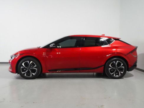 Used 2024 Kia EV6 GT-Line image 9