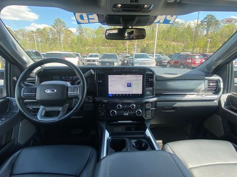 Certified 2024 Ford F250 Lariat AWD/4WD image 25
