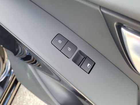 New 2026 Kia Niro EX w/ EX Premium Package FWD image 11