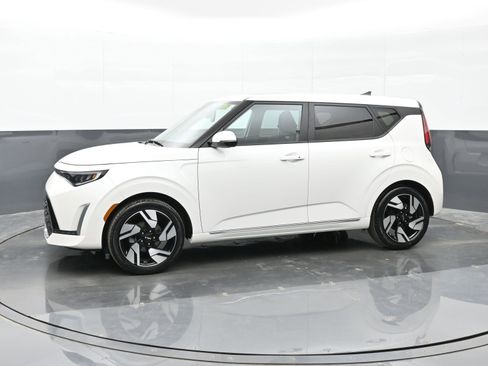 Used 2025 Kia Soul GT-Line w/ GT-Line Technology Package image 5
