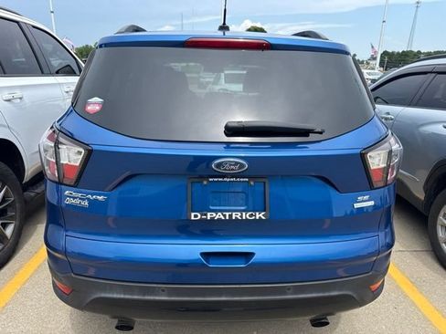 Used 2017 Ford Escape SE w/ Equipment Group 201A FWD image 8