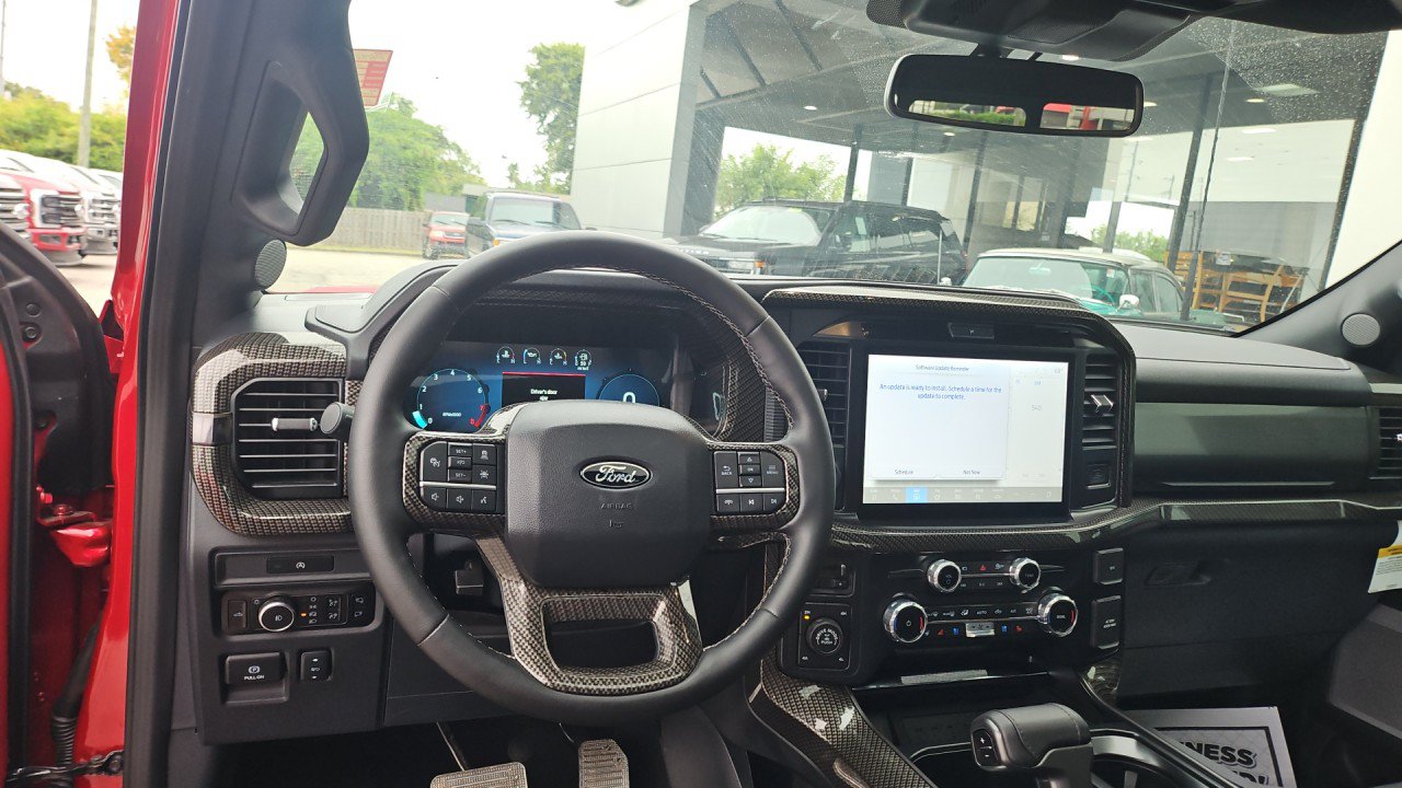 Used 2025 Ford F150 Lariat w/ Equipment Group 502A High AWD/4WD image 15