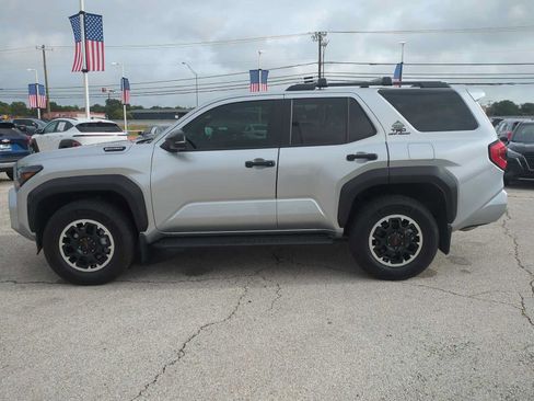 Used 2025 Toyota 4Runner TRD Off-Road AWD/4WD image 5