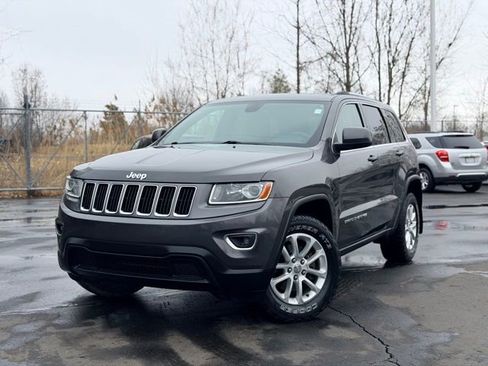 Used 2014 Jeep Grand Cherokee Laredo w/ 18" Wheel & 8.4" Radio Group image 1